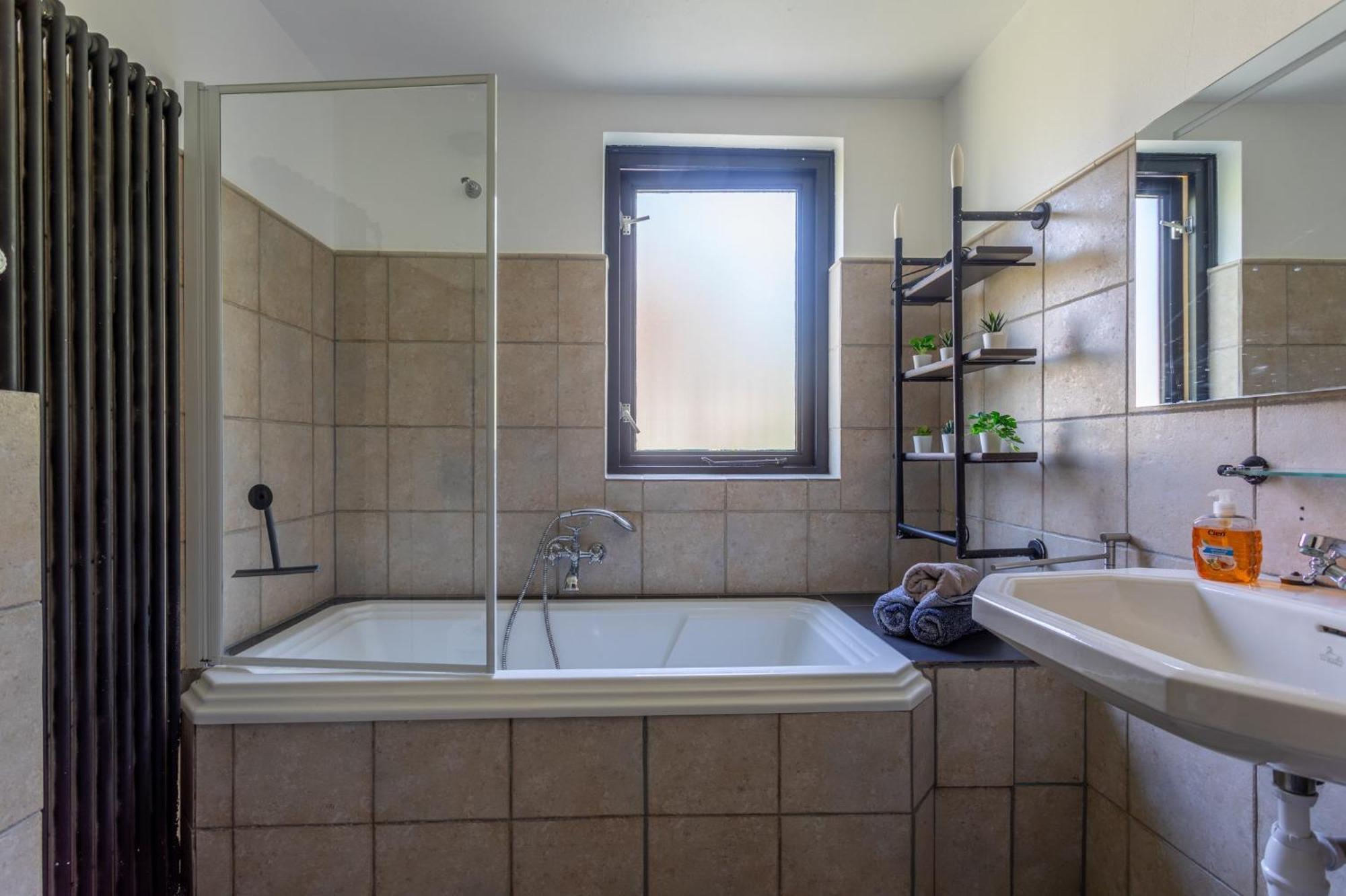 La Casa Pacha Mama Sauna En Hottub Ewijk Esterno foto